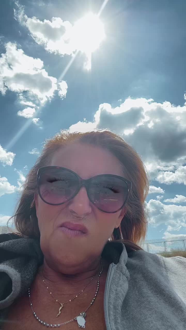 @Tina