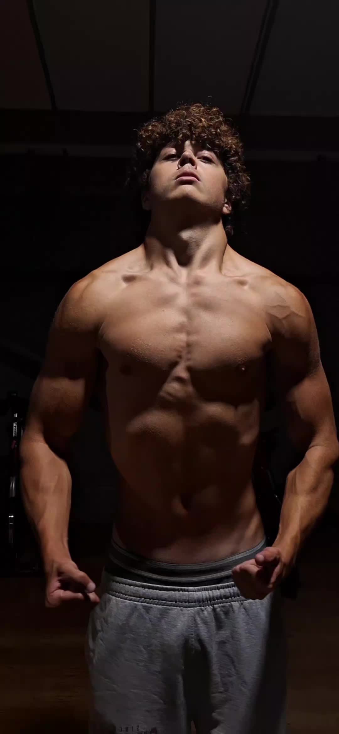 @clark kent jr 💪