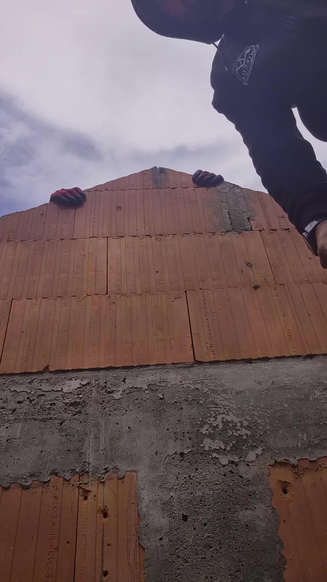 @dkszymborski