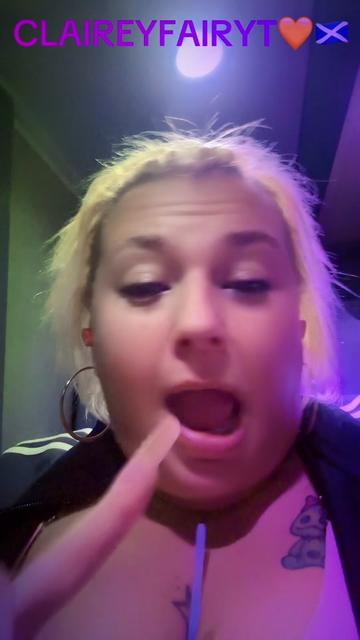 @ClaireyfairyT82