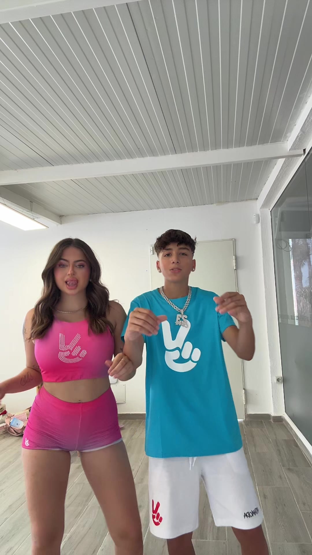 @aandreitamartinezz