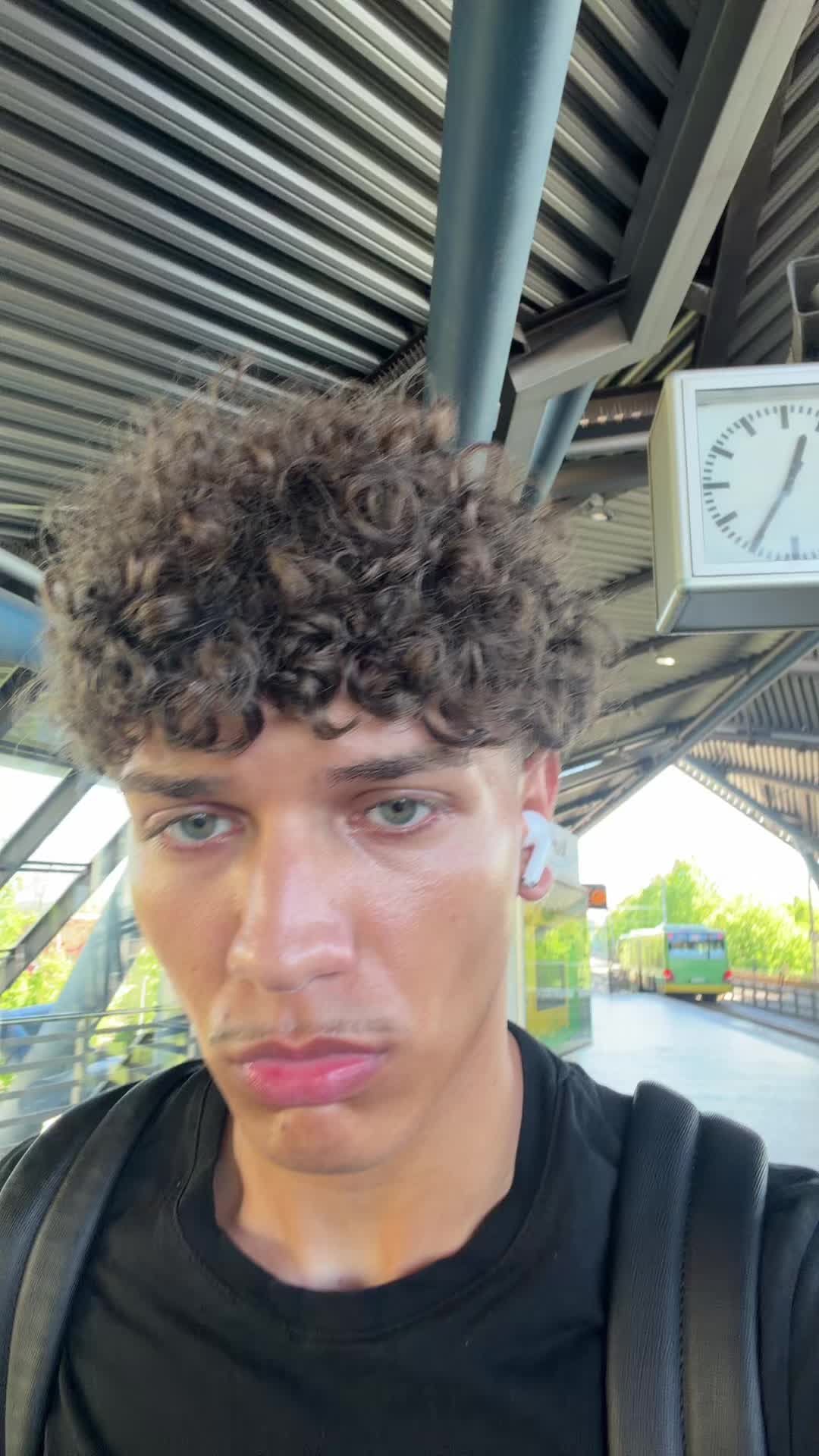 @JJ