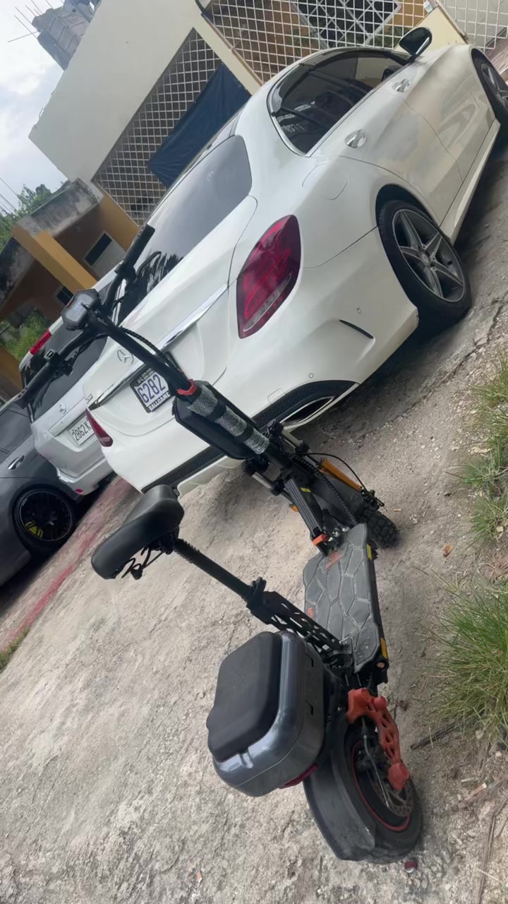 @Jaymari