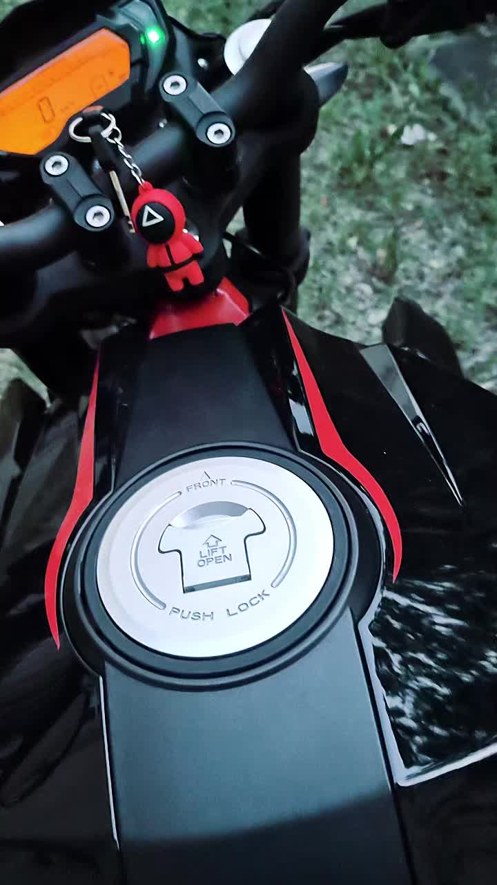 @RedRev🌹✌️