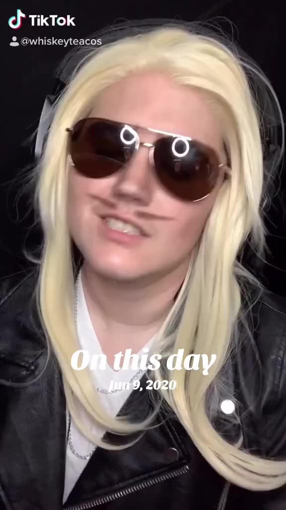 @WhiskeyTeaCos - 18+