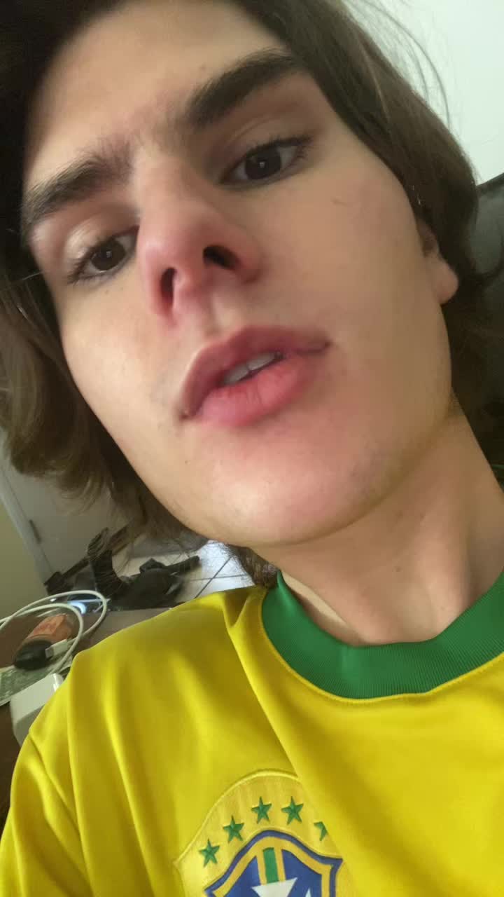 @hennesseynickelson