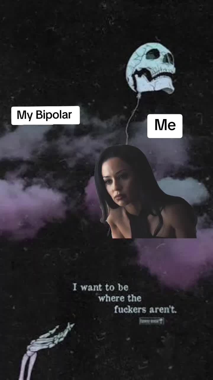@Tay💜🖤