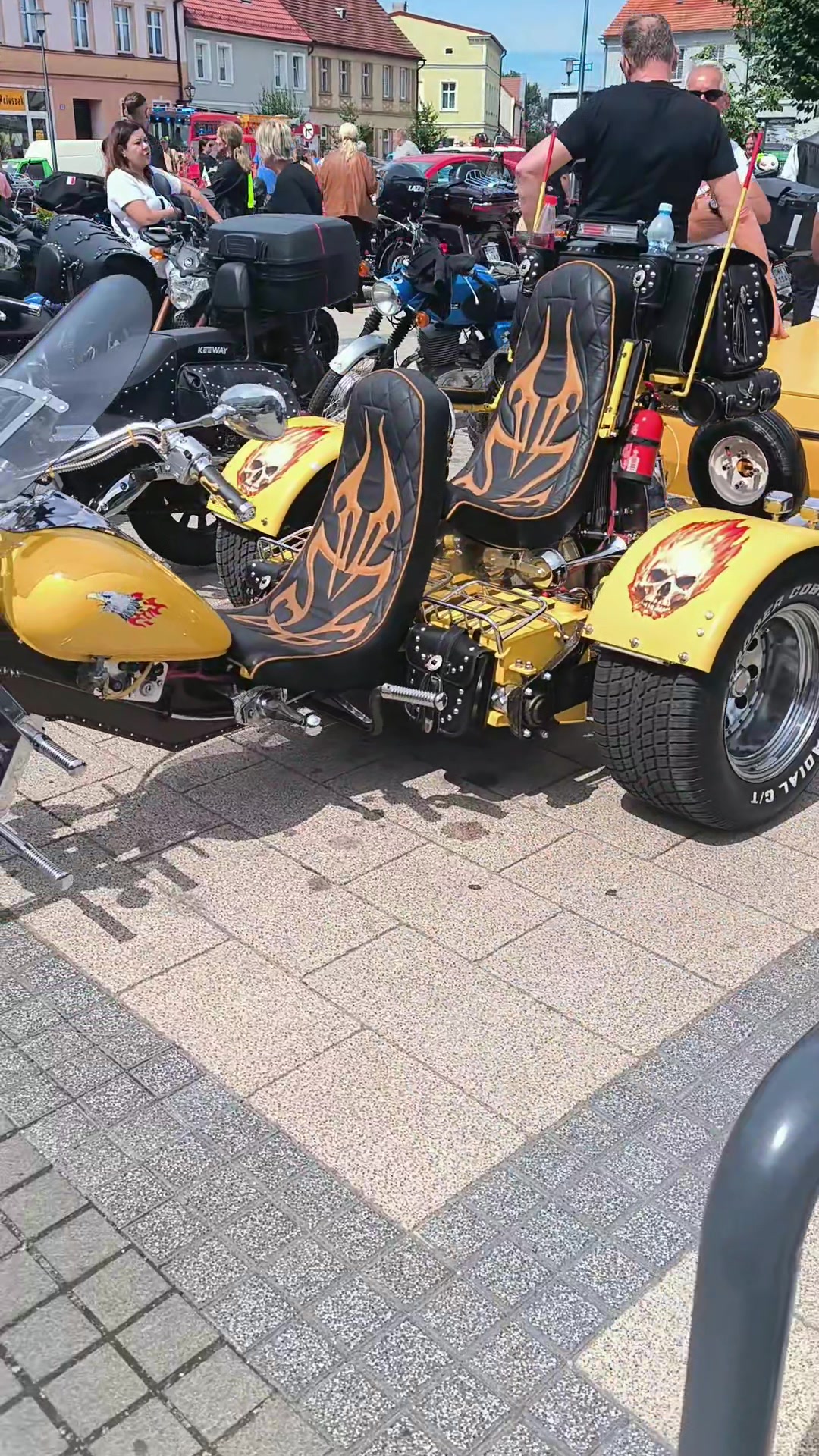 @M .jak .Moto