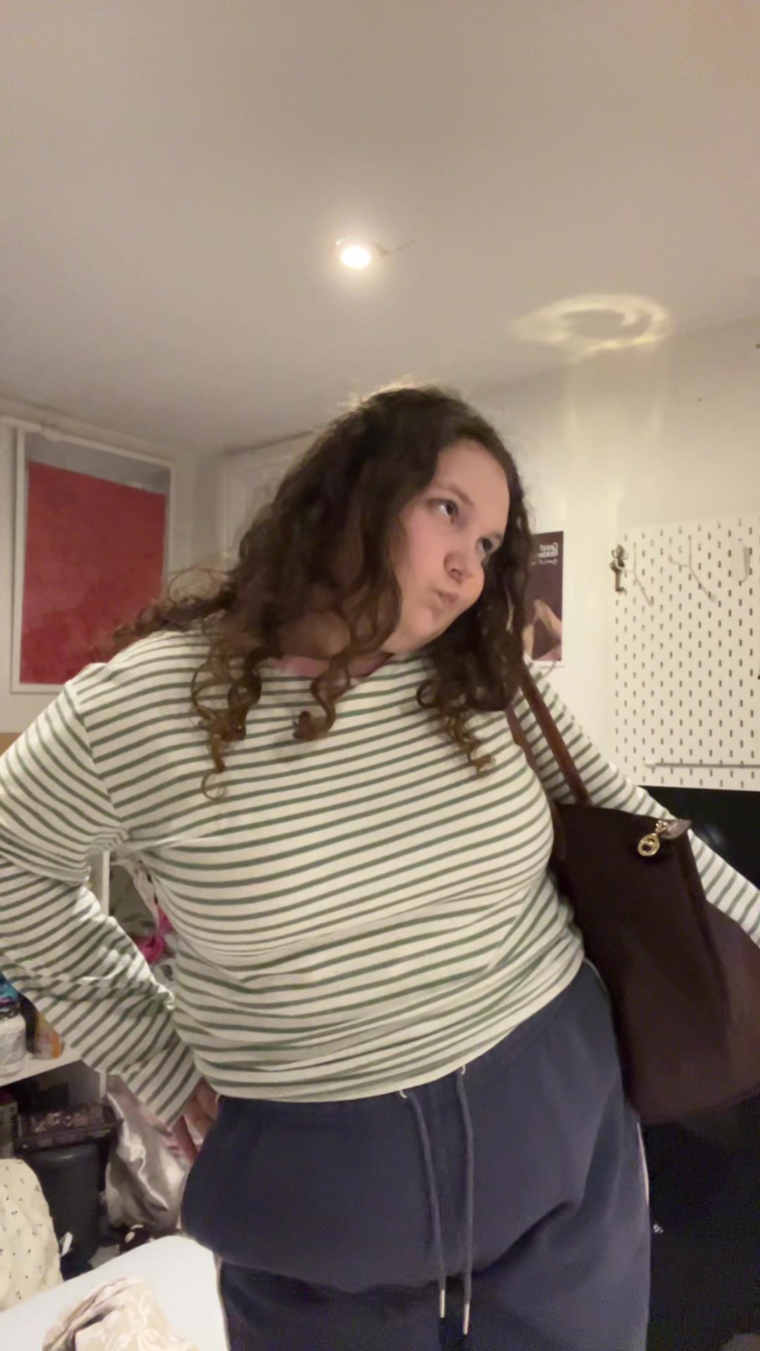 @thebethhb