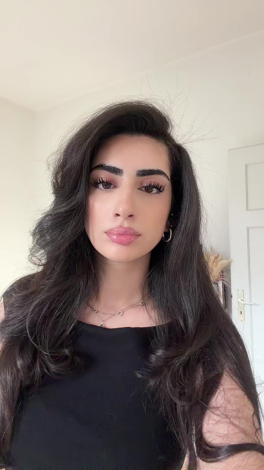 @هستی