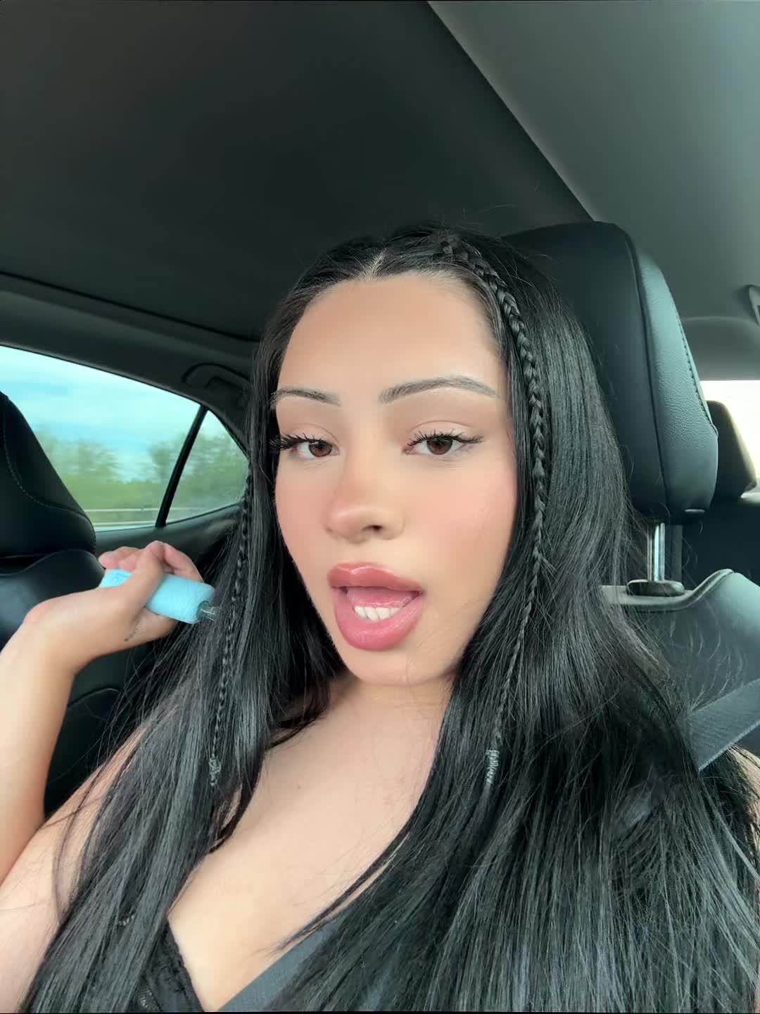 @YungHoNeverBrokeAgain