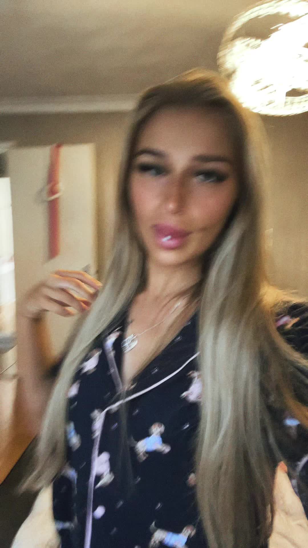 @anniaxo22