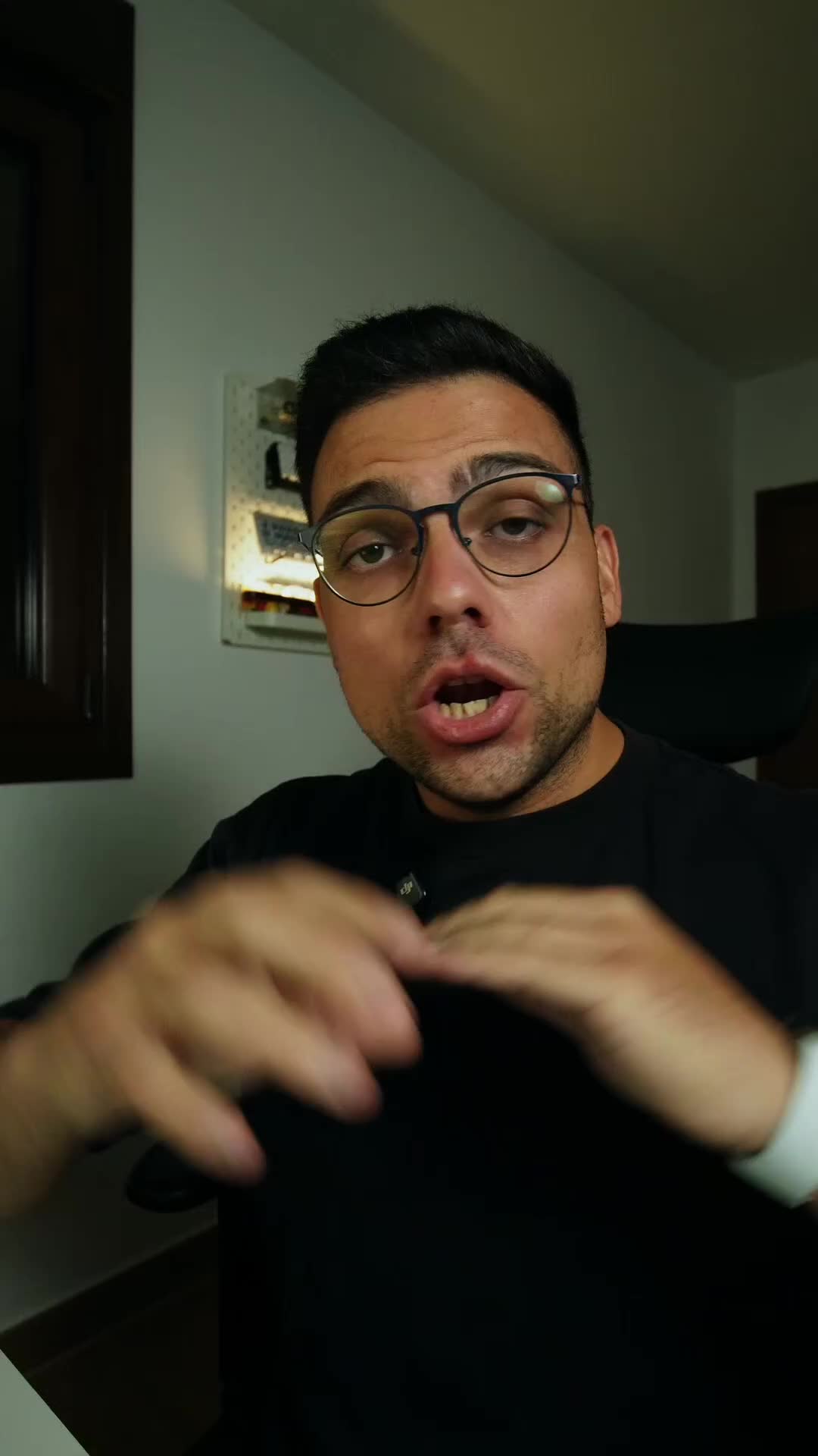 @Hipertextual