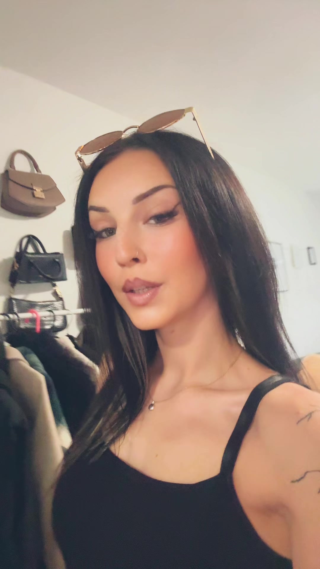 @𝟗𝟗𝟗