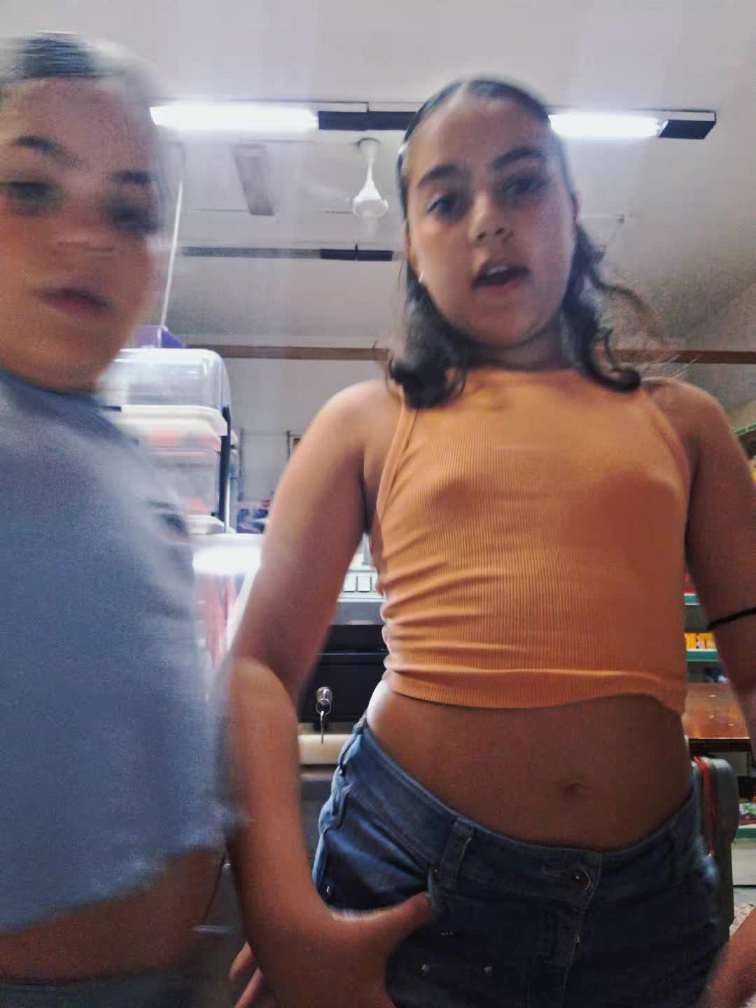 @💗