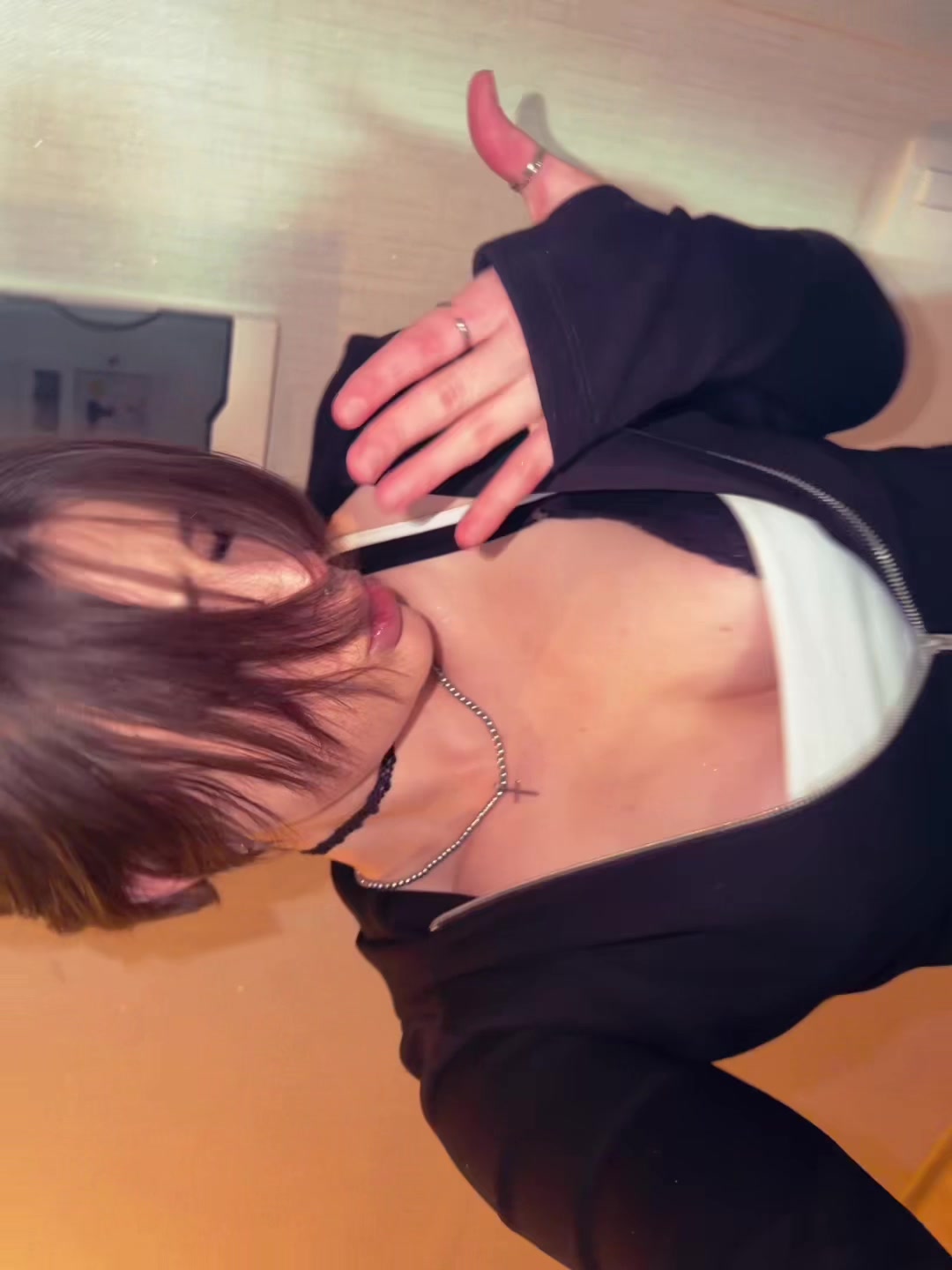 @h3r01nYA