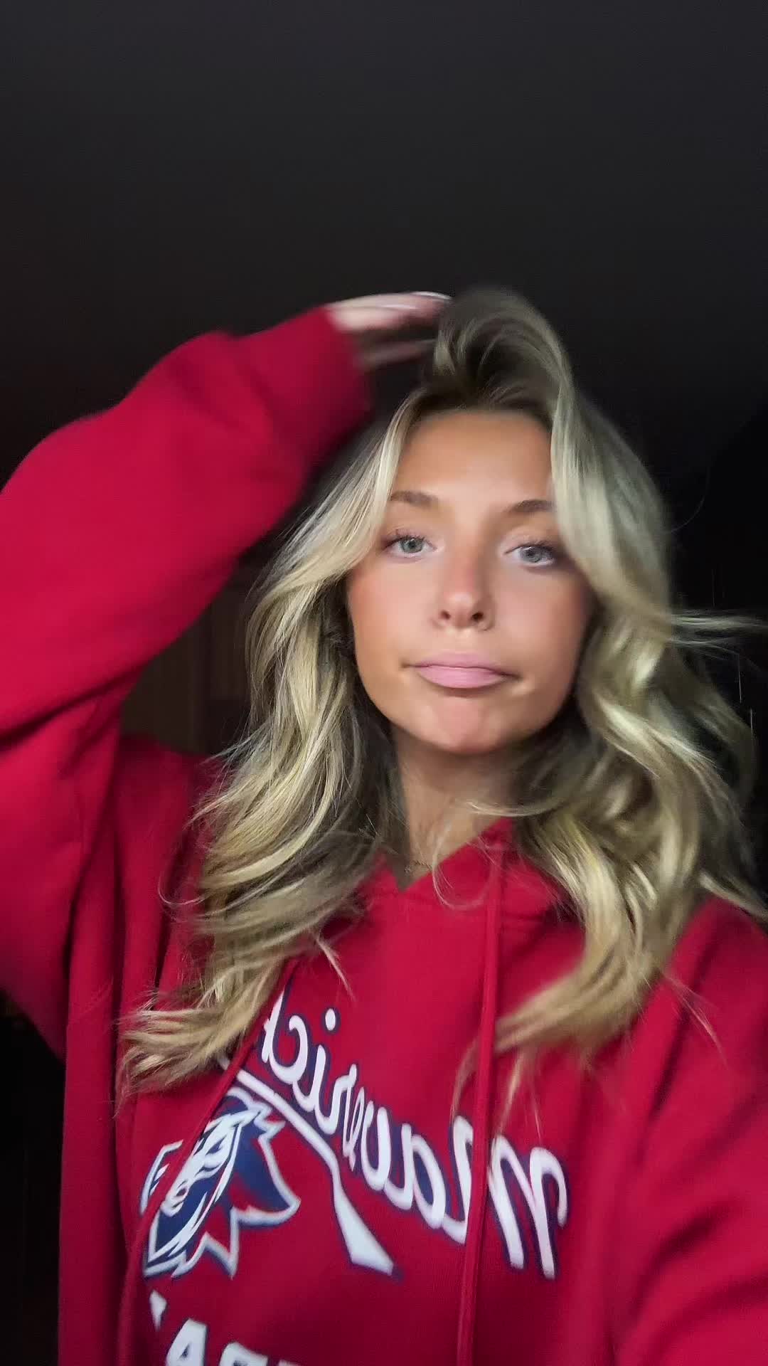 @alanavalentino