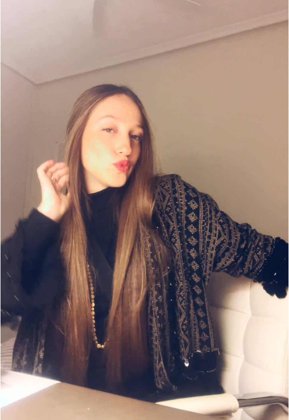 @&Agrave;ngela