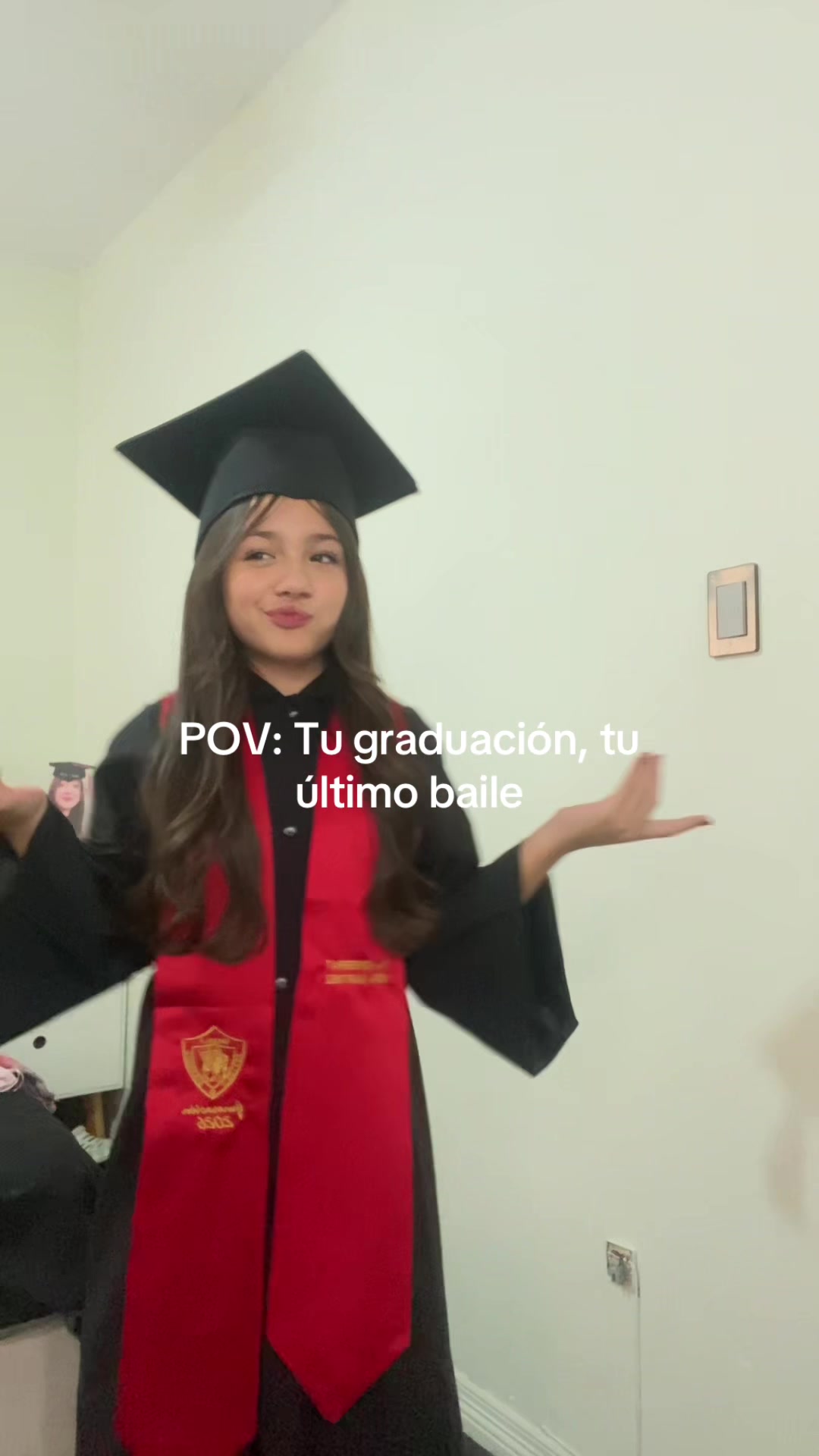 @Nia Mora