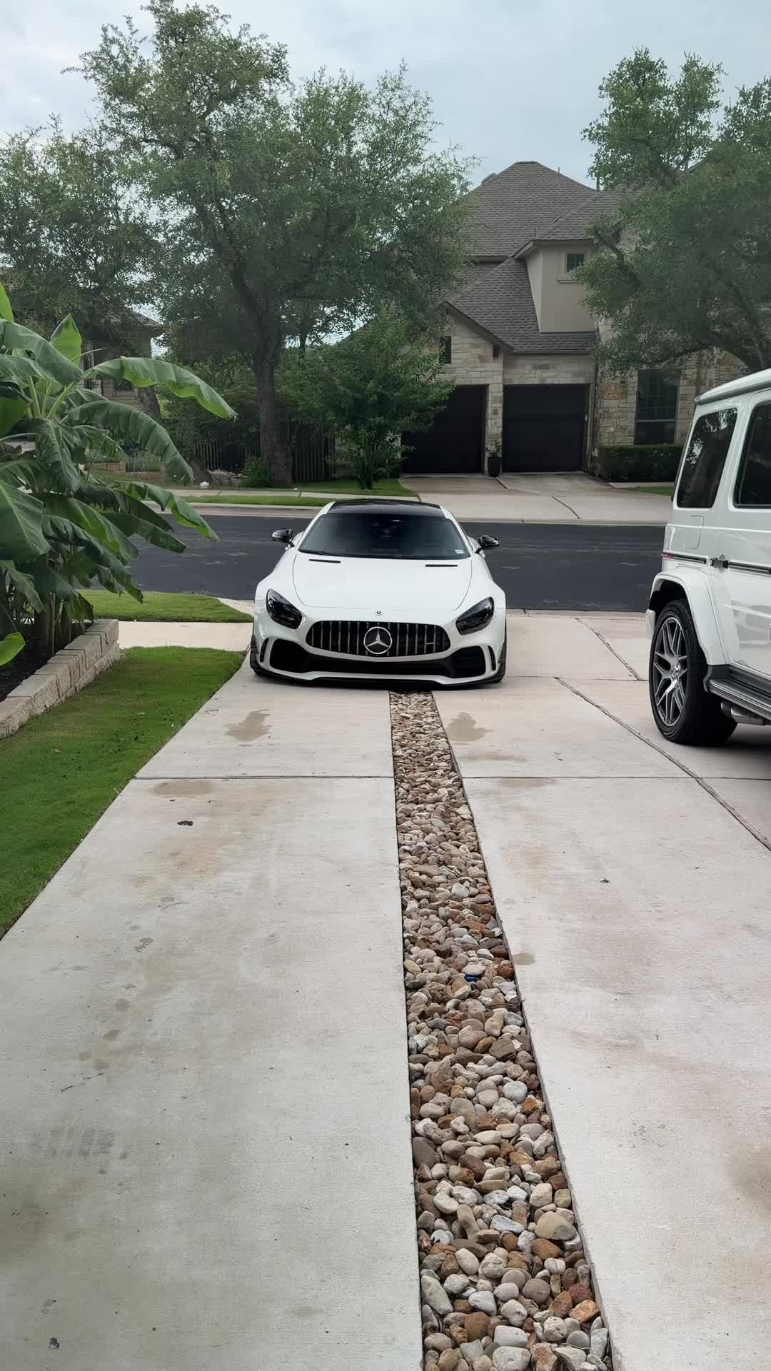 @Amg_Nico | AMG