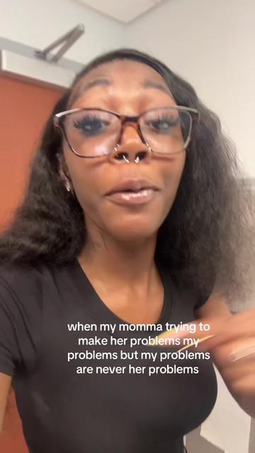 @thatsexyleogirl_