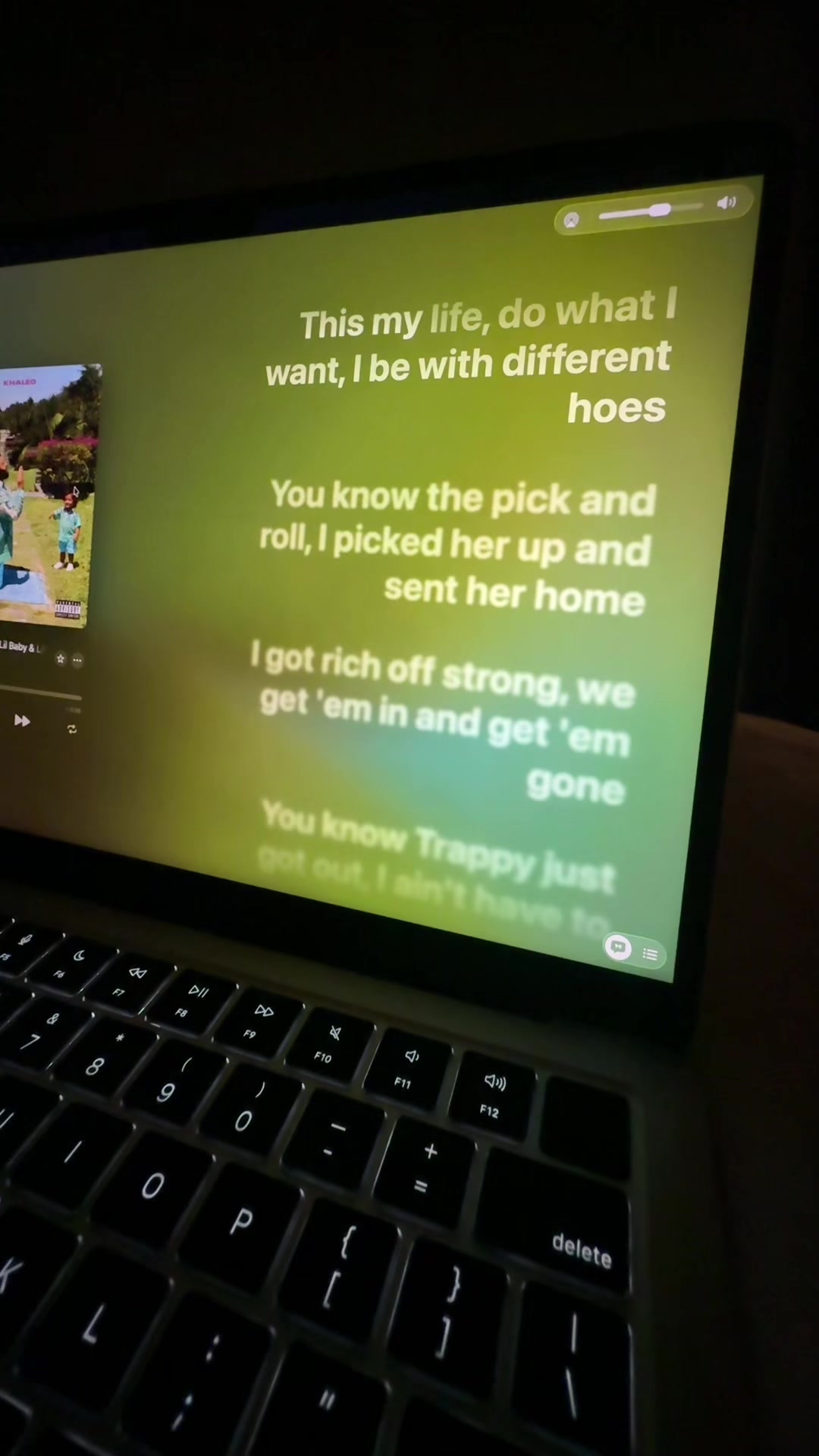 @lyricsprada