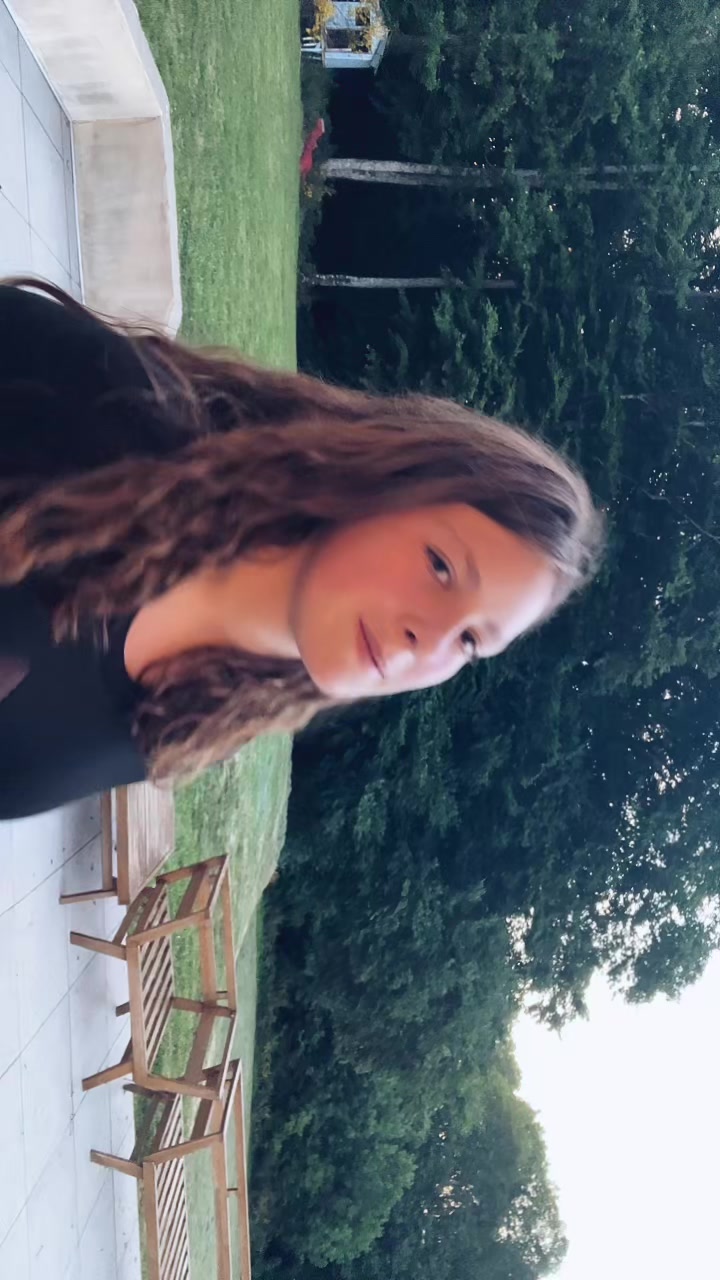 @intrvle_chlo&eacute;💎