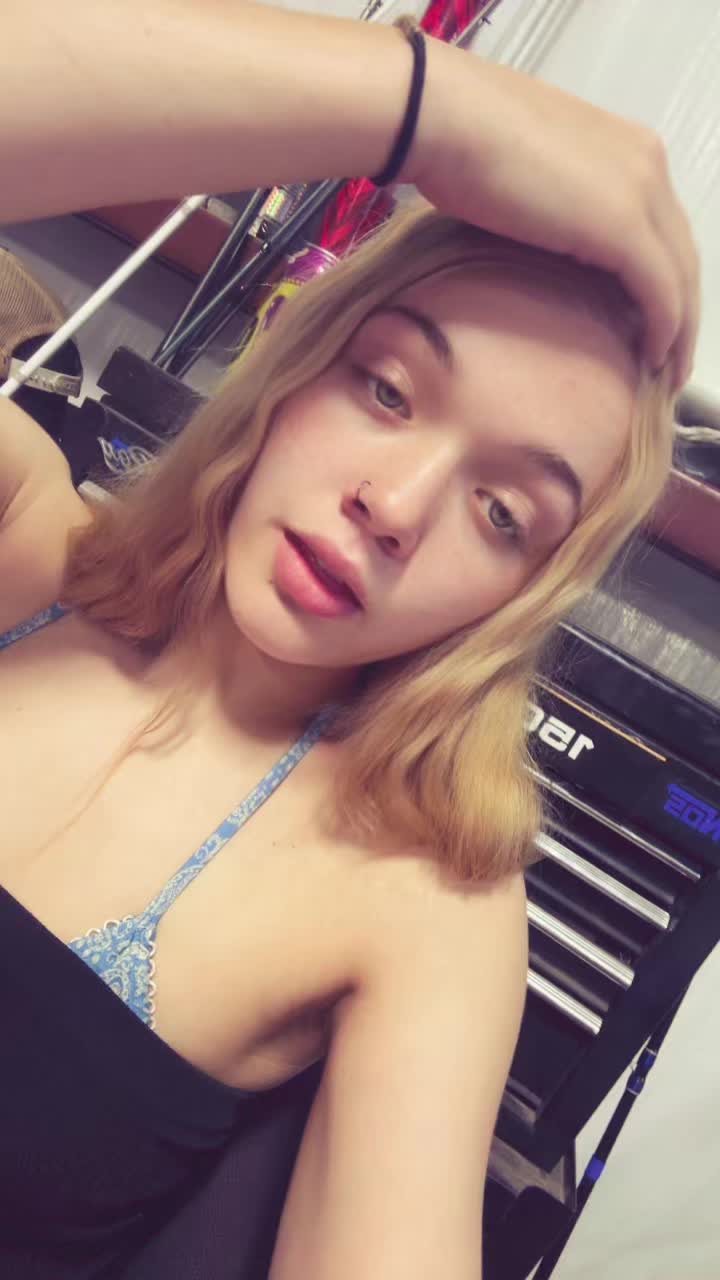 @🫶🏼