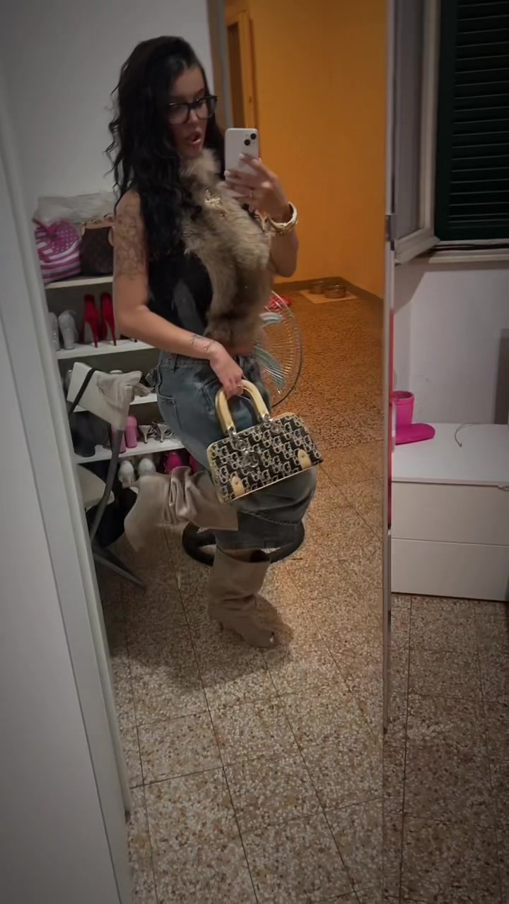 @saralamannaaa