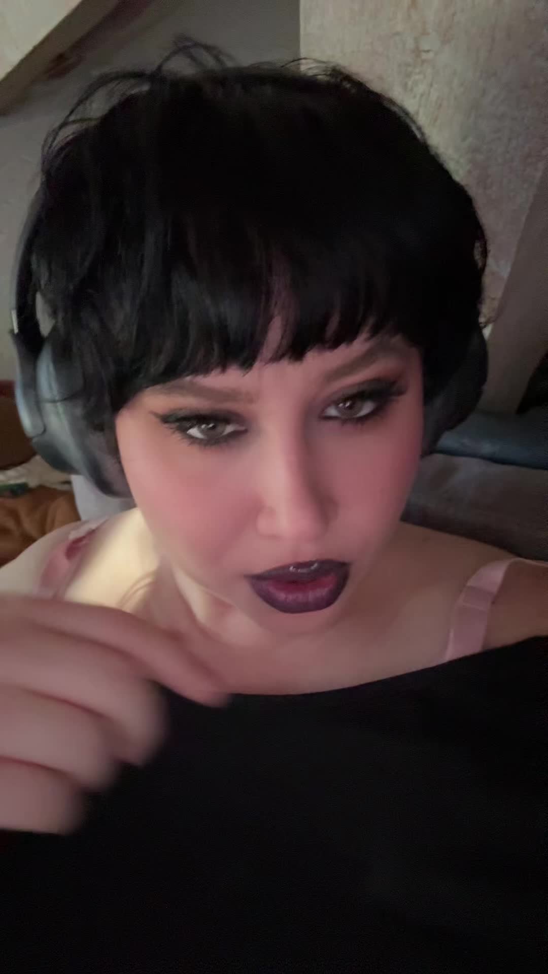 @🖤☣︎🖤
