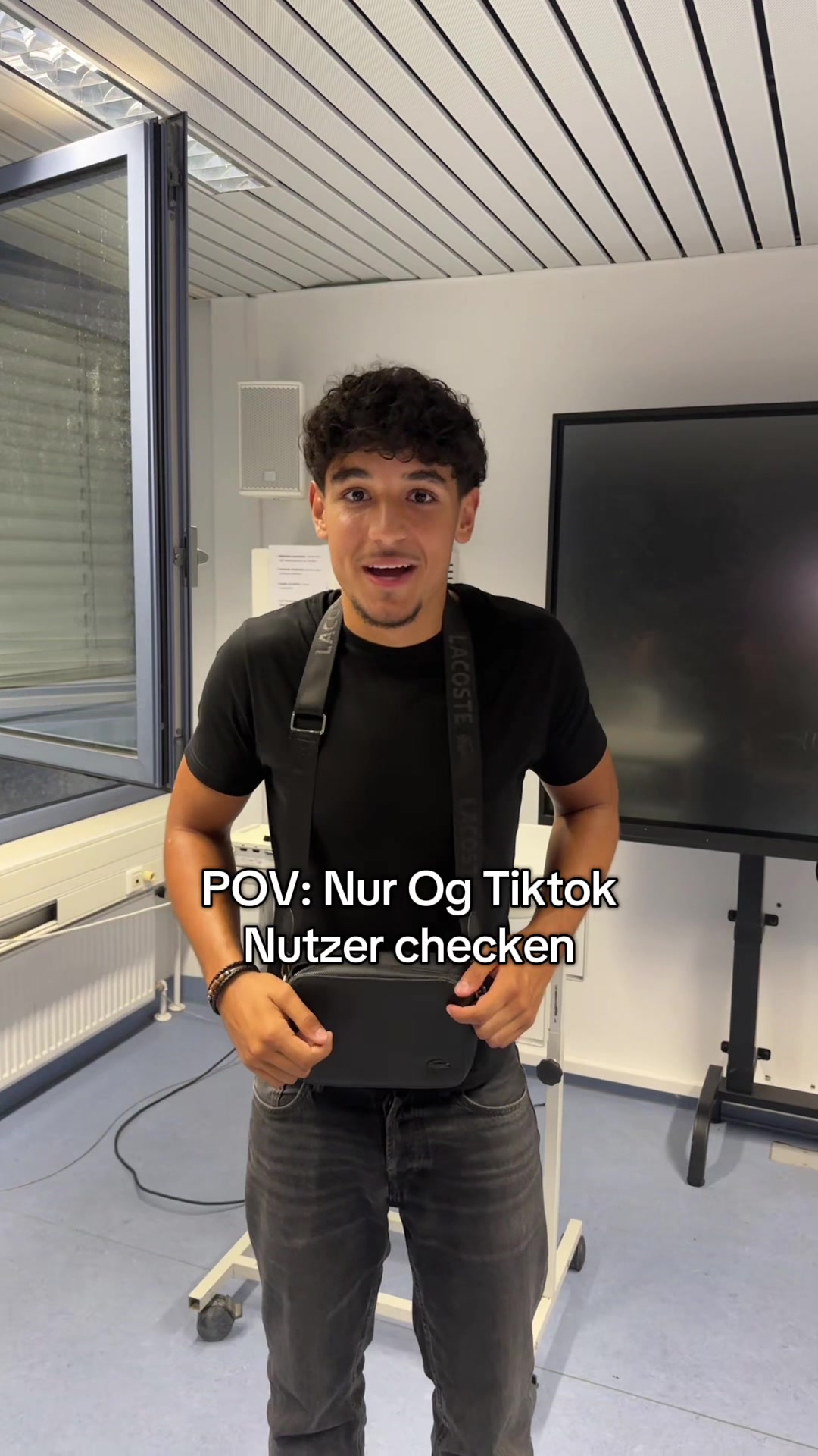 @𝙈𝙤𝙠𝙞