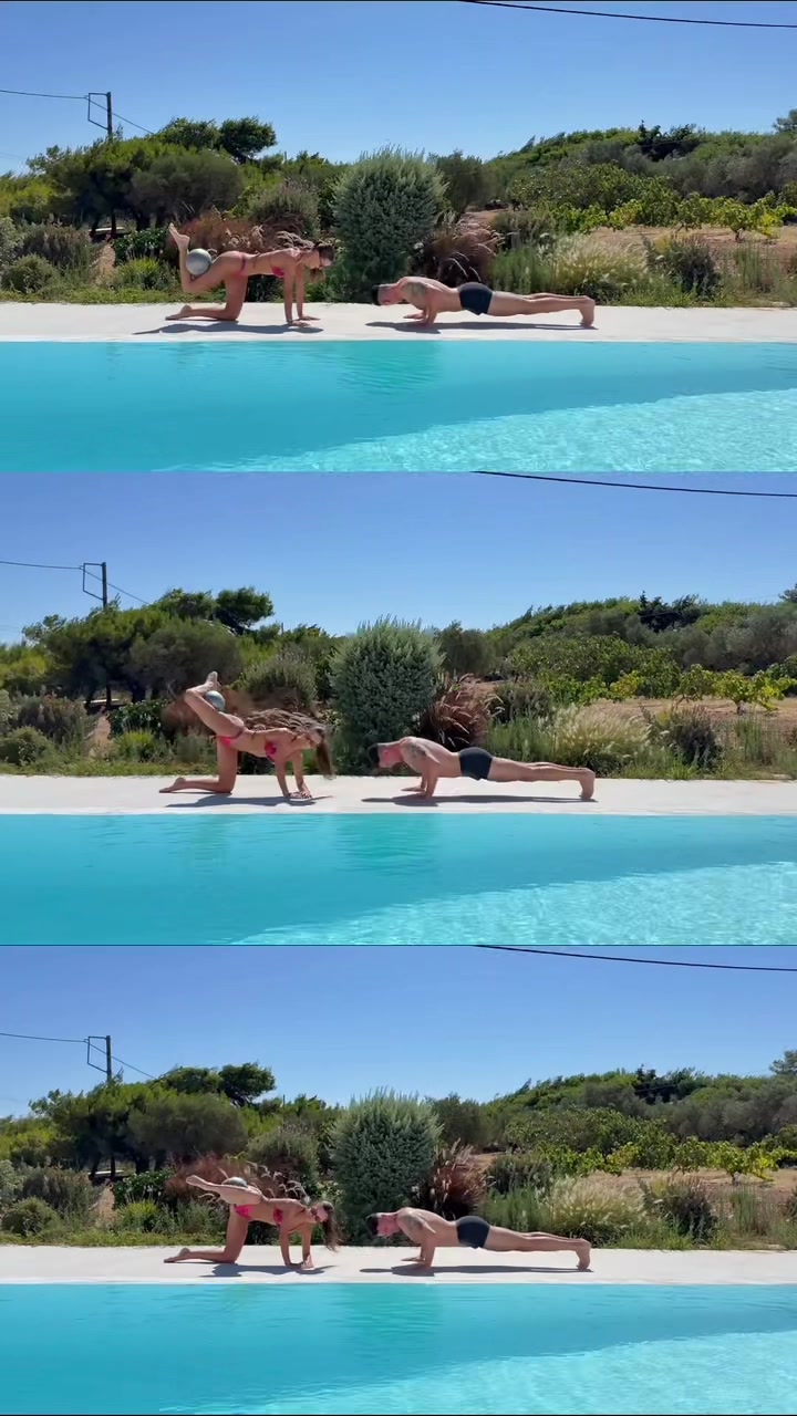 @movewithdemi
