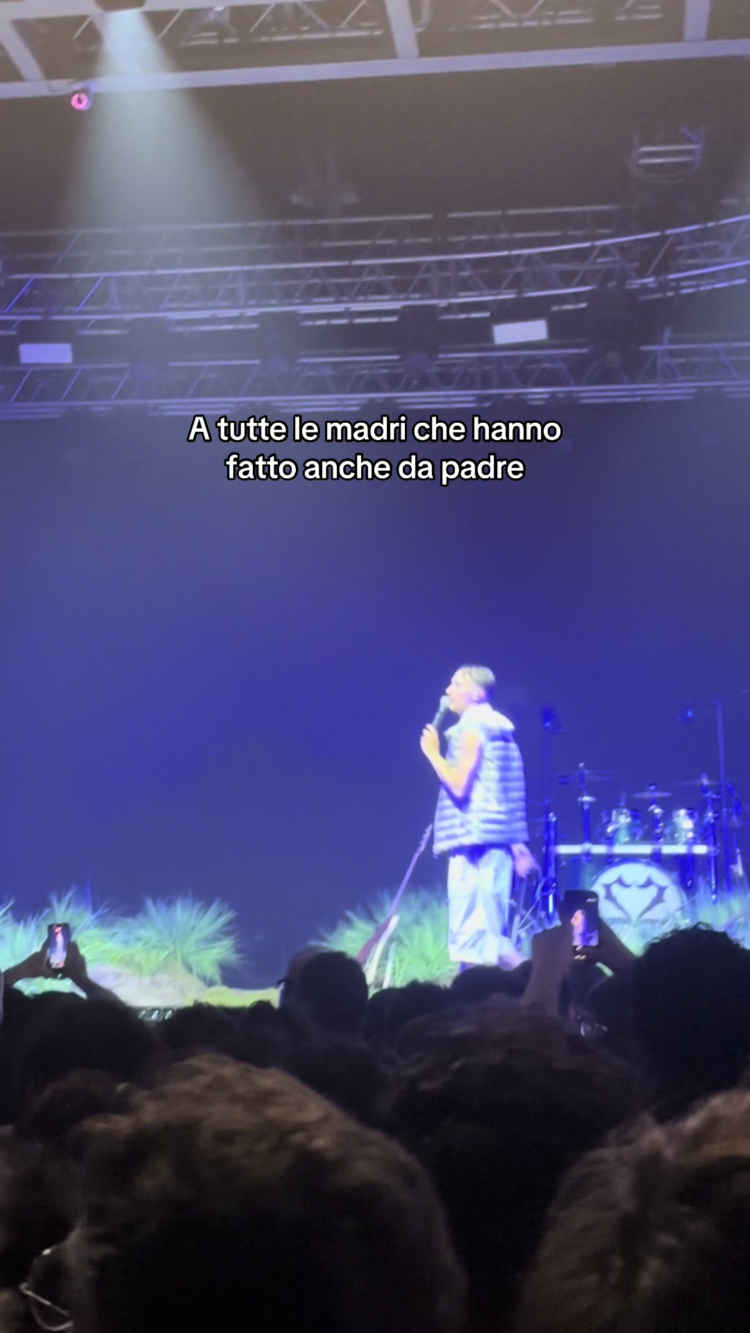 @MUSIC.FACTS.ITALY