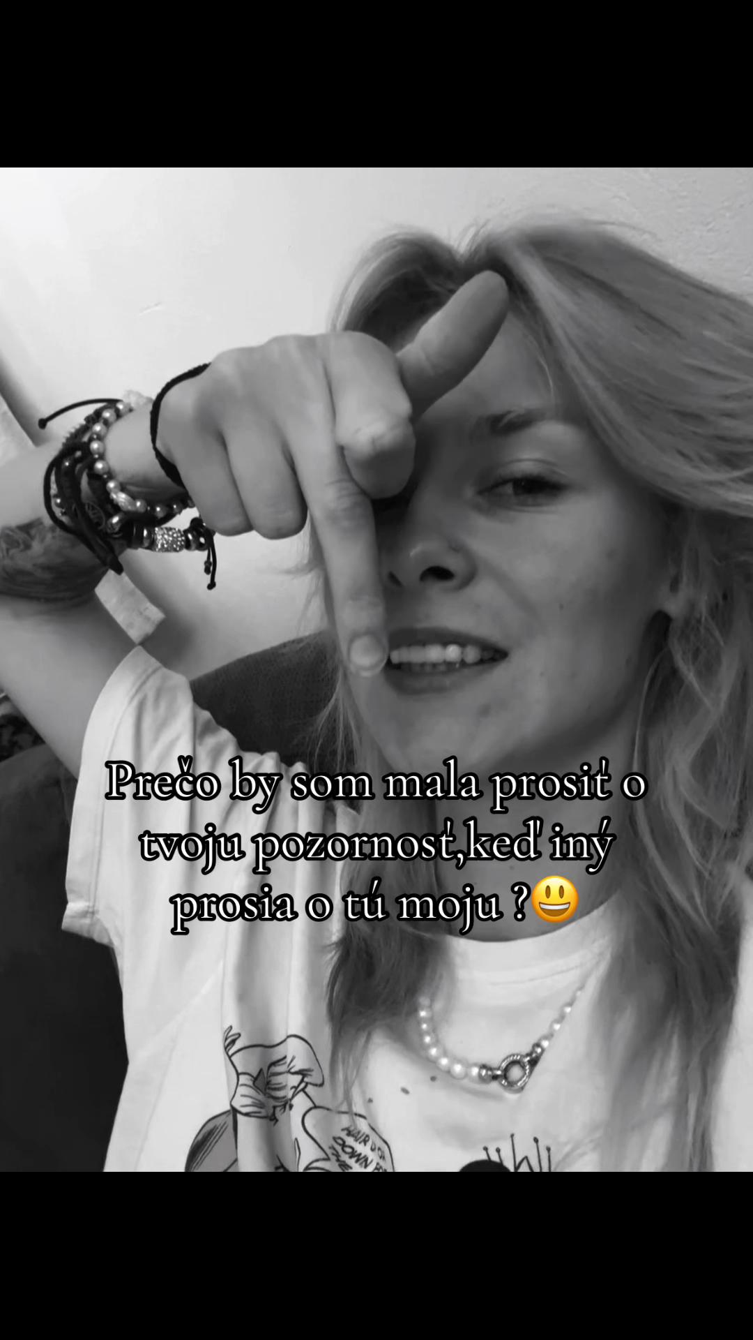 @Mirha❤️✌️😈