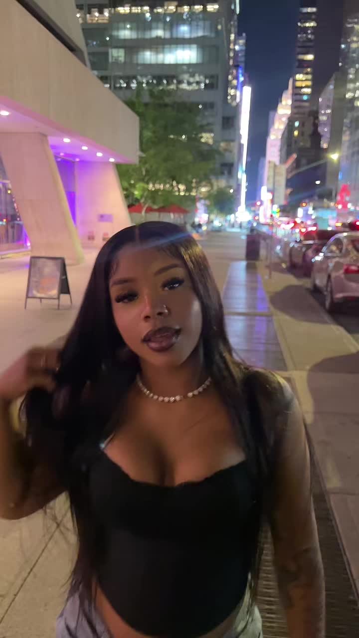 @DaBiggestt