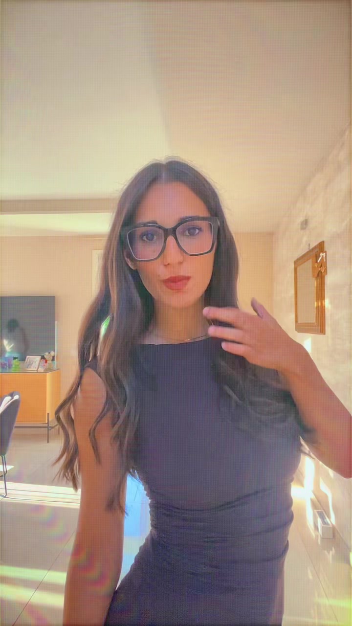 @Luna