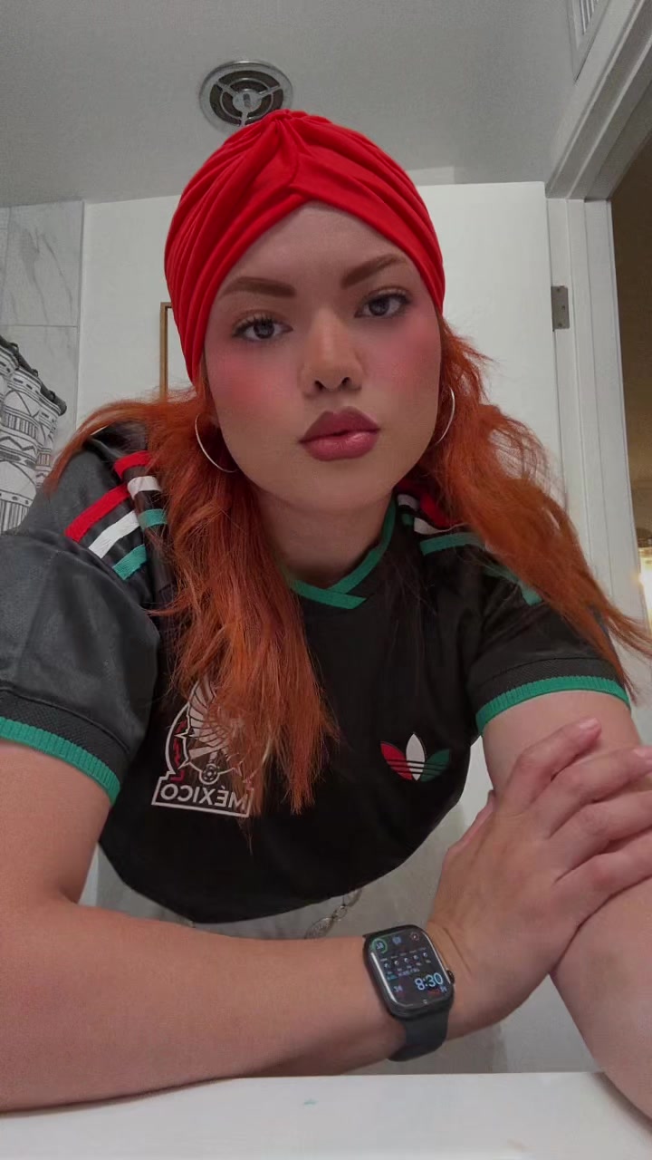 @LArosaLia 🍓🪩🏁