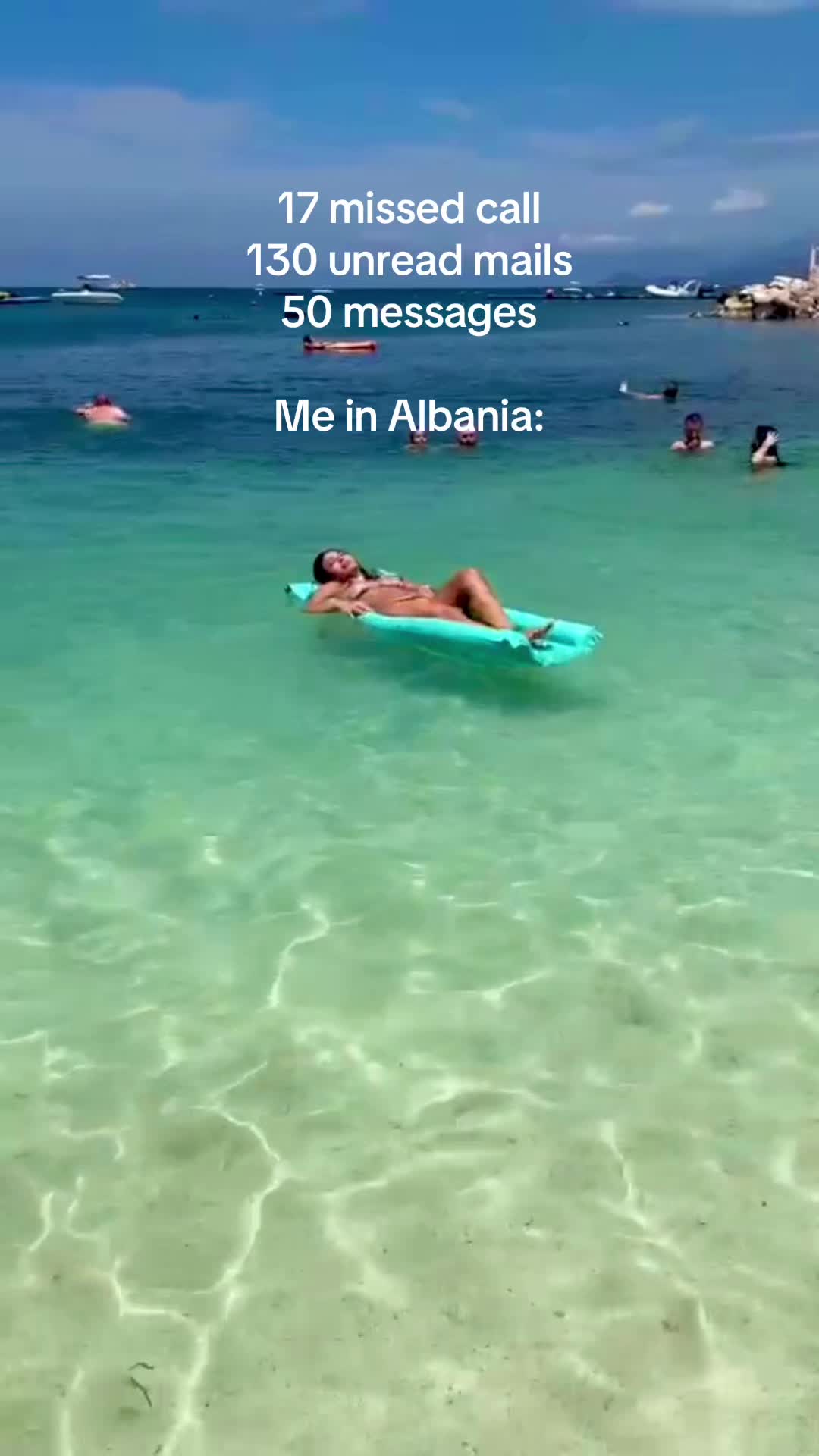 @🦋