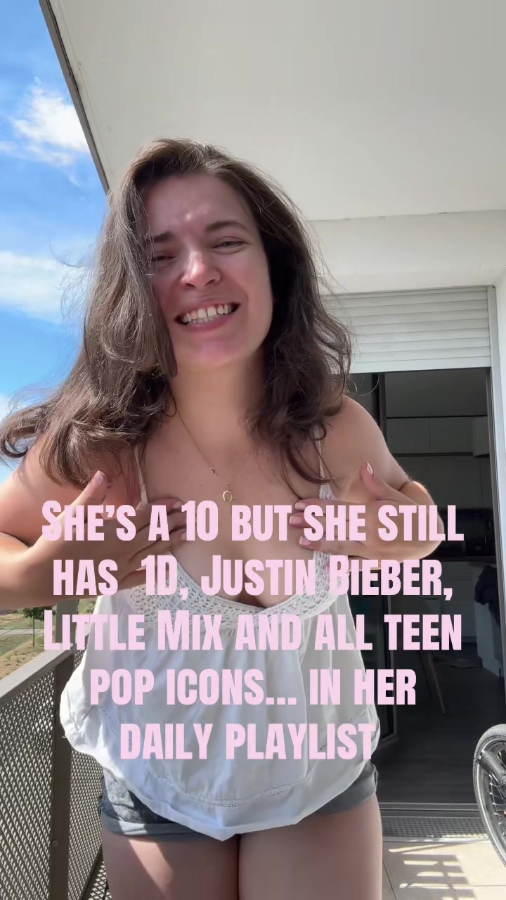 @Ophelie (fangirl version) 🪩