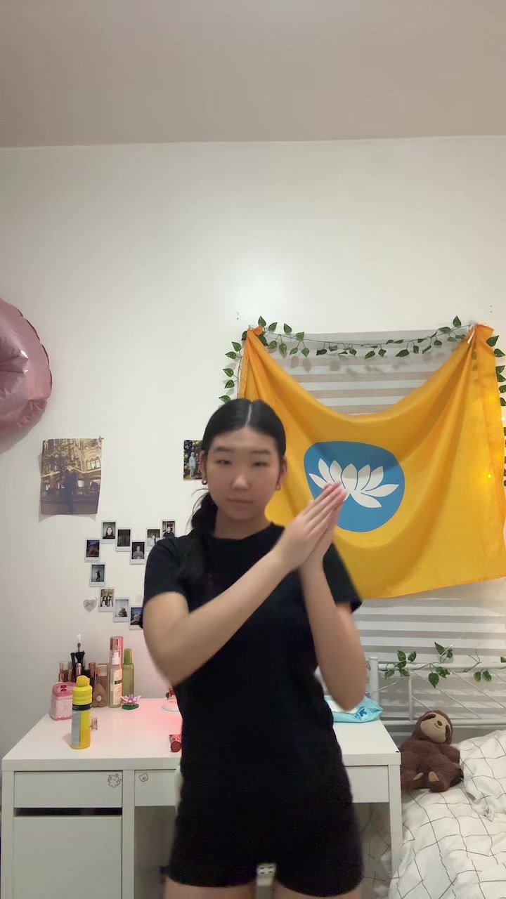 @𝓁𝓊𝓃𝒶𝓇𝑜𝓋𝒶🦅