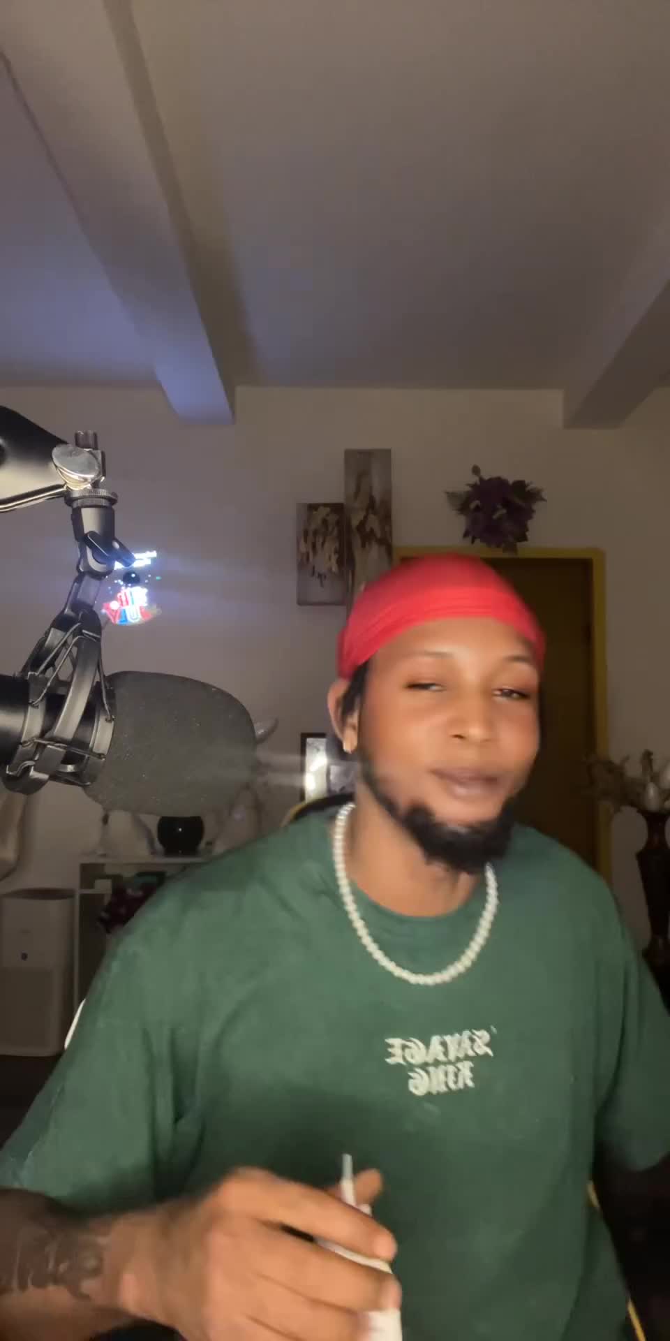 @Oniel