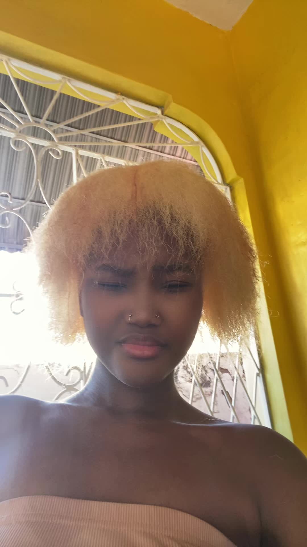 @LEXIA🇯🇲👩🏾❤️💋👩🏽🇨🇳