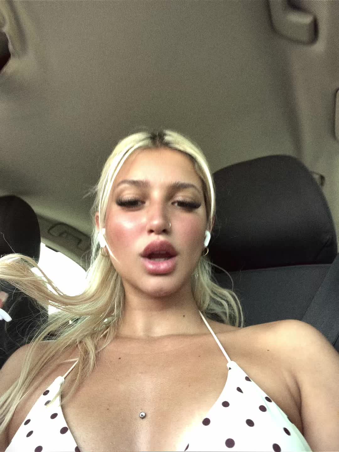 @vakk