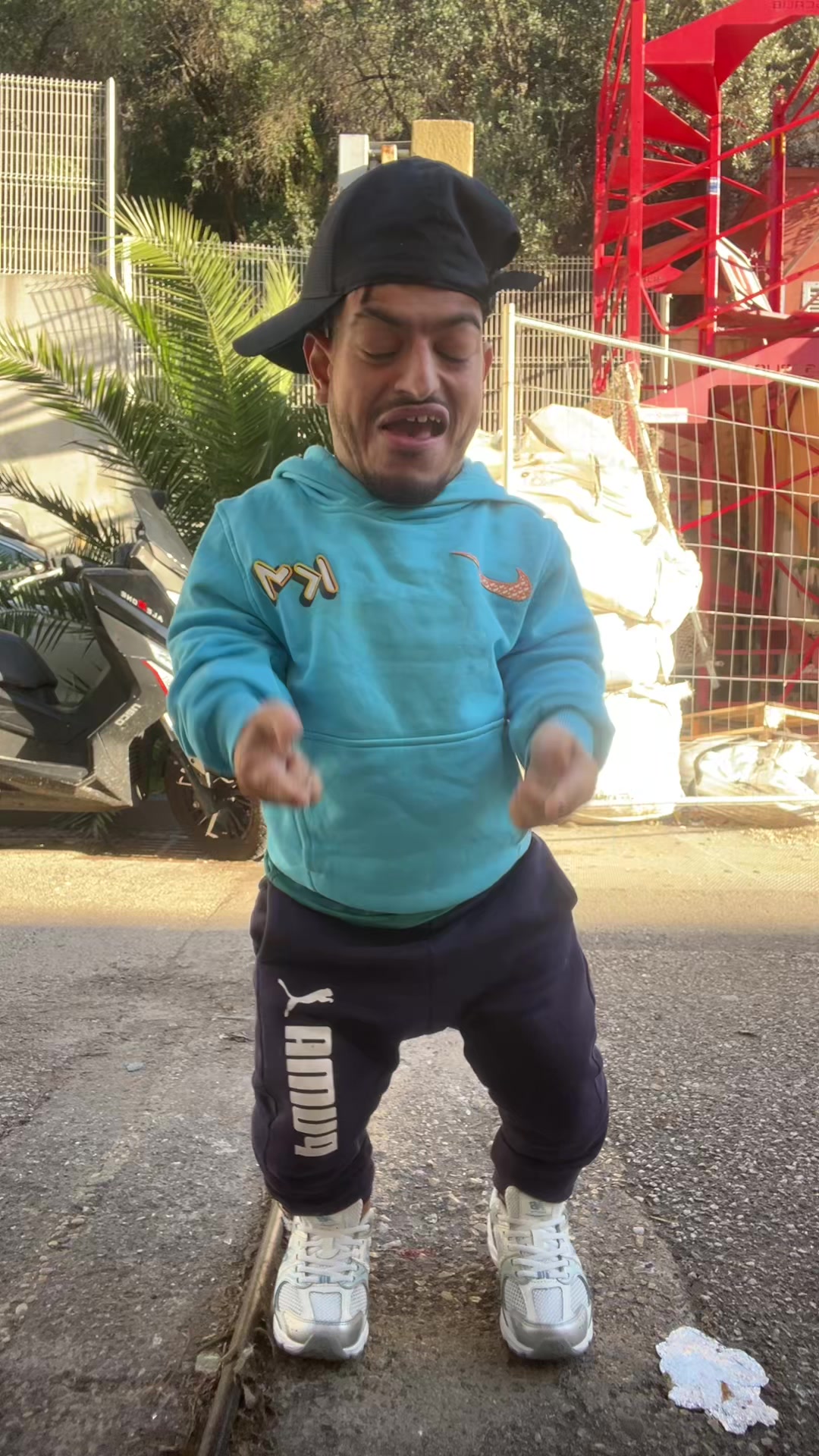 @Antoinetorres05