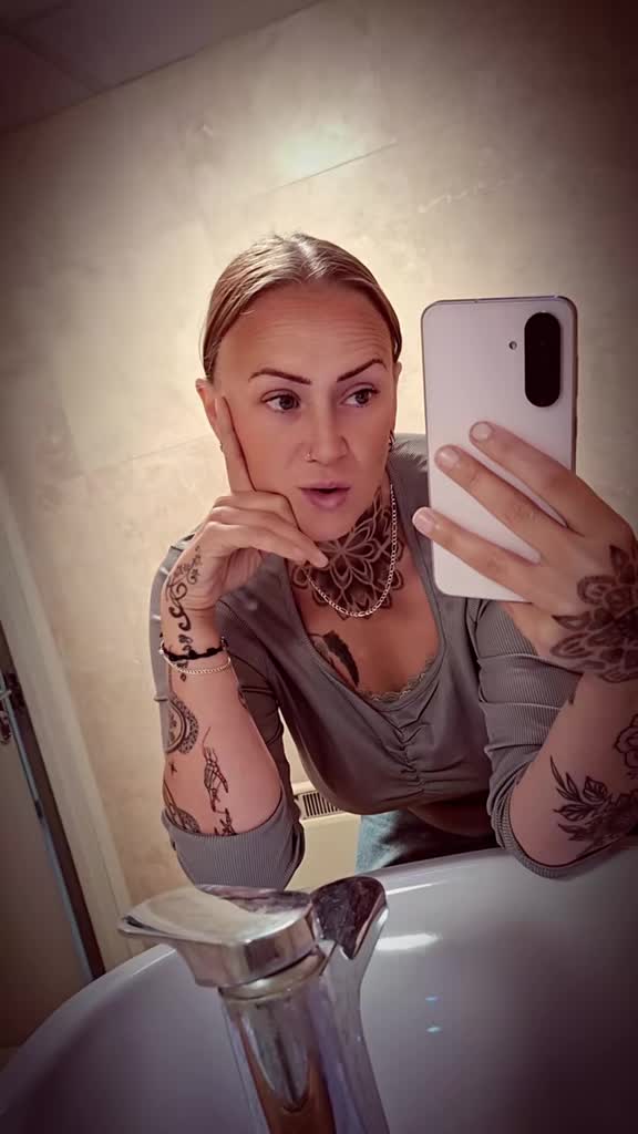 @deanna_dee