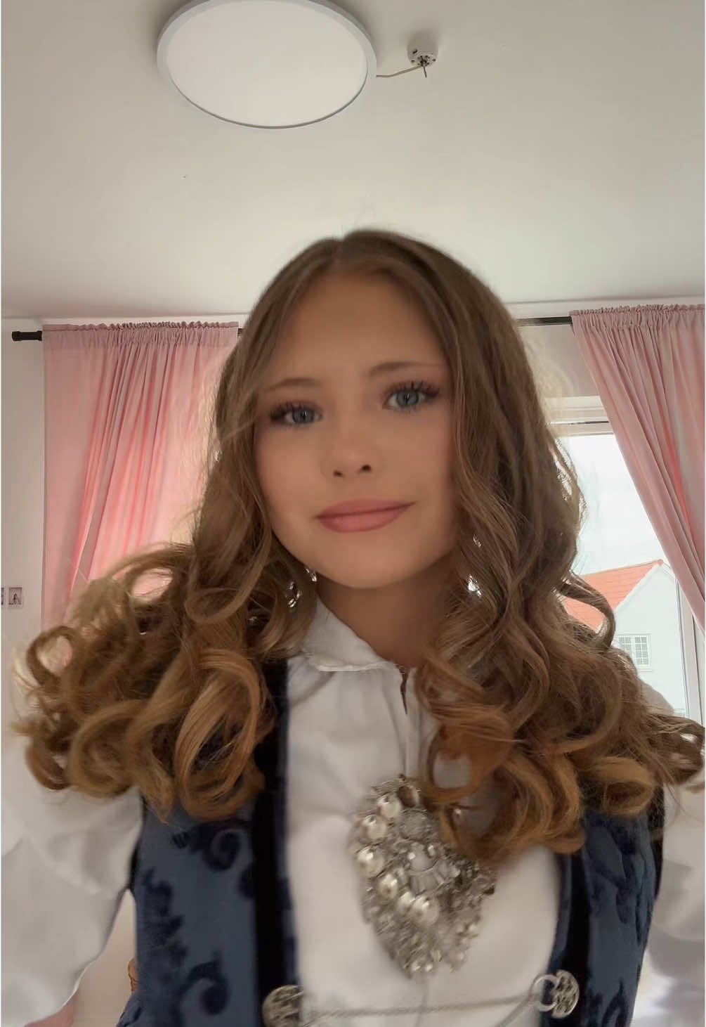 @️Rebekka❣️