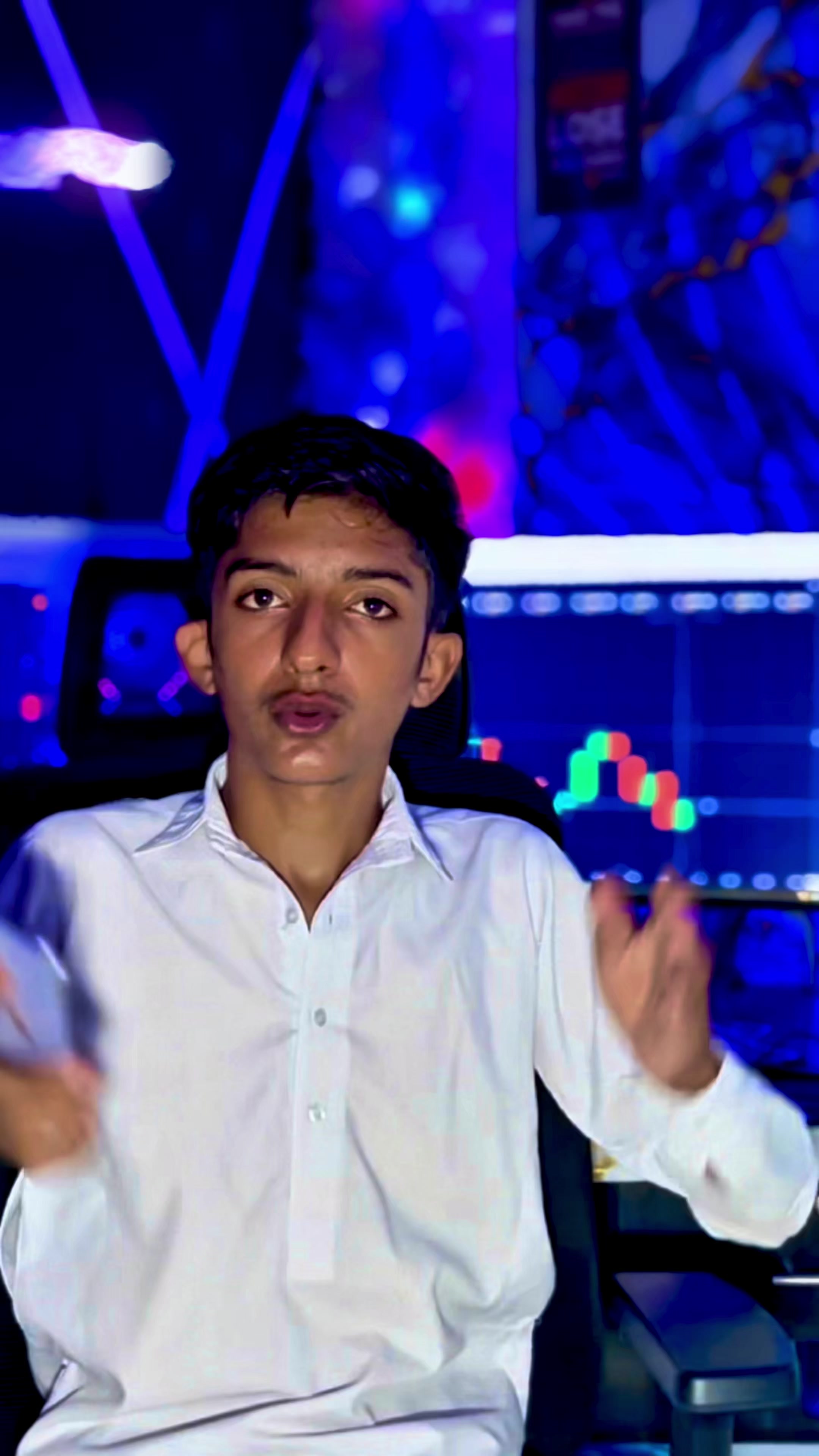 @Malik Anees Vlog