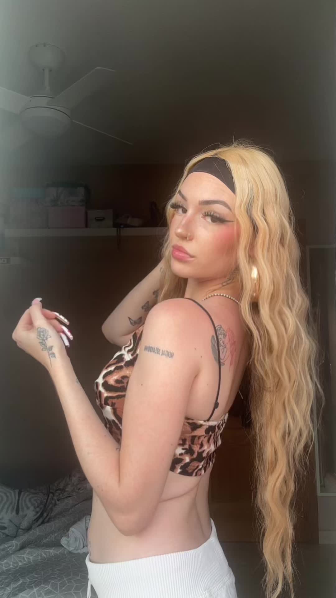 @𝑆𝑎𝑟𝑎🐆