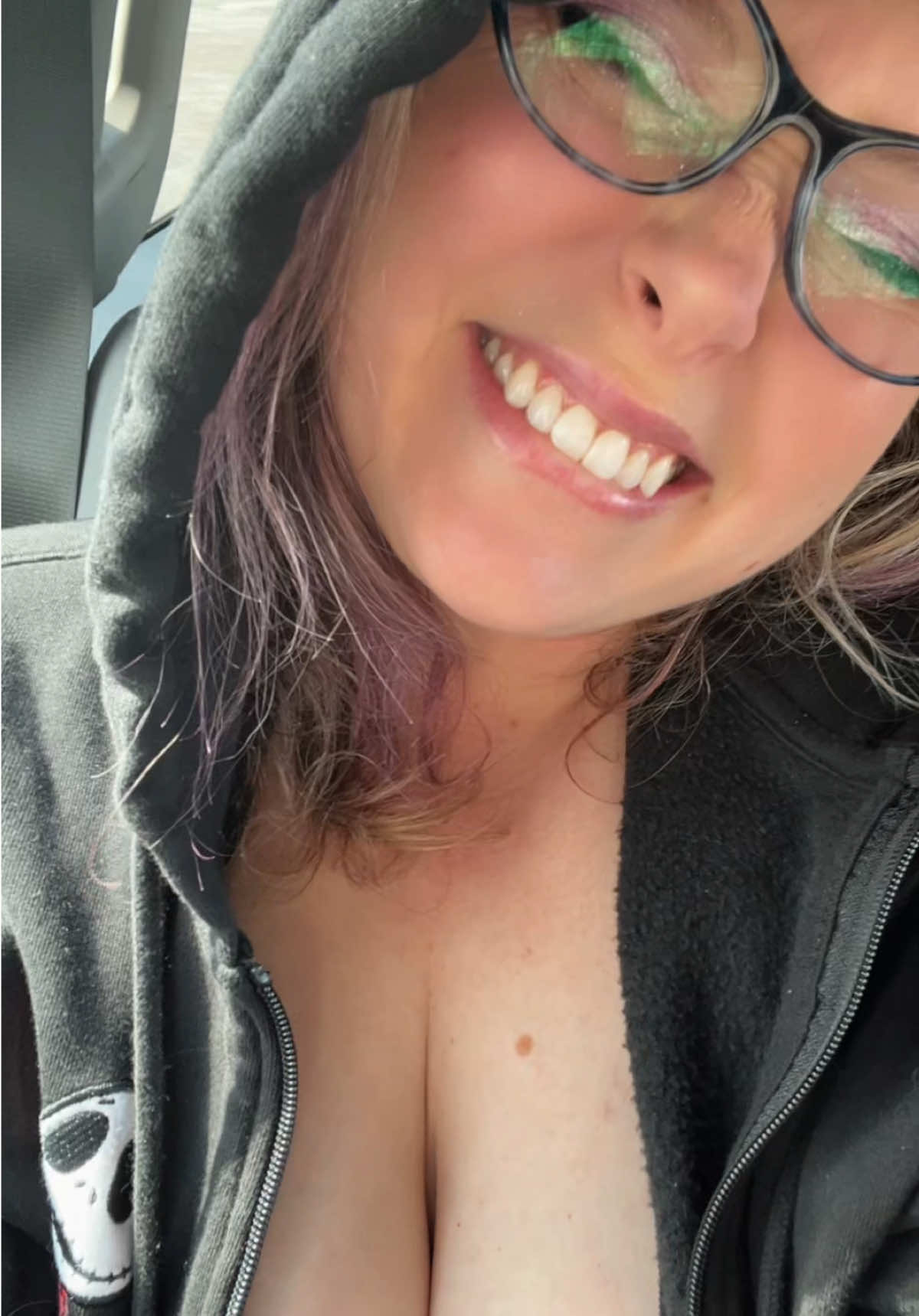 @Lovelee