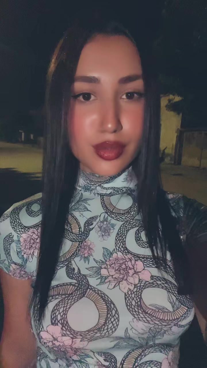 @Vilikamburova